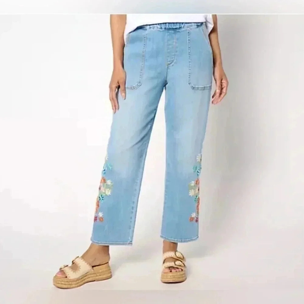 DRIFTWOOD Jeans Ruby Pull-On Relaxed Jean - Bouquet‎ Sz Small